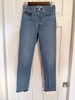 Levi's Wedgie Straight-Leg Women's Jeans